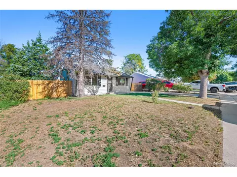 845 Moline St, Aurora, CO 80010 photo 20