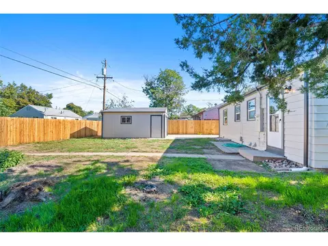 845 Moline St, Aurora, CO 80010 photo 16
