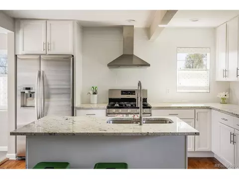 190 S Canosa Ct, Denver, CO 80219