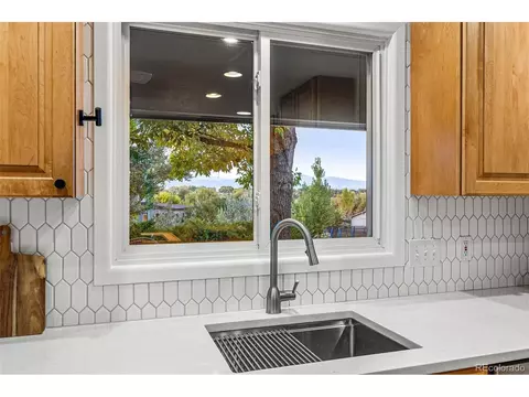 2143 Willow Creek Dr, Boulder, CO 80301 photo 15