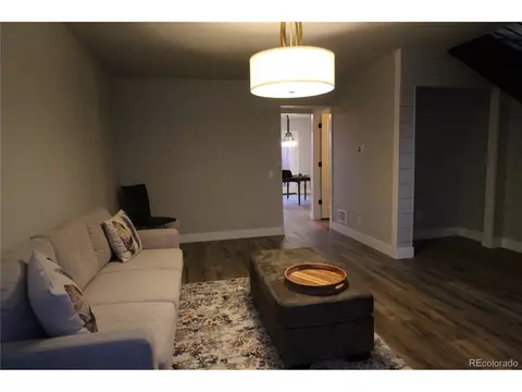 1210 S Carson Way, Aurora, CO 80012 photo 4