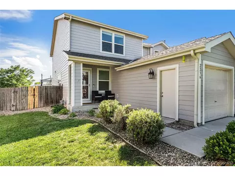 2236 E 109th Dr, Northglenn, CO 80233 photo 1