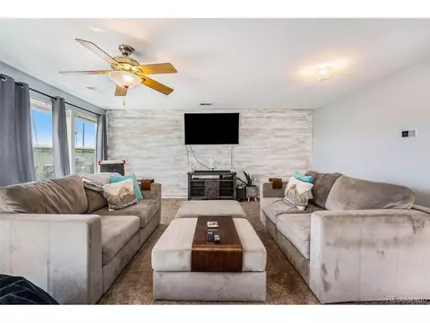 2236 E 109th Dr, Northglenn, CO 80233 photo 11