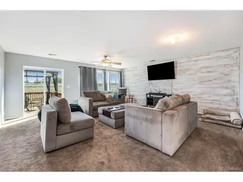 2236 E 109th Dr, Northglenn, CO 80233 photo 7