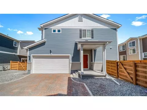 10084 Salem Ct, Commerce City, CO 80022