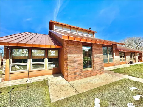417 E Francisco St, La Veta, CO 81055