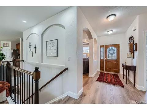 22600 E Long Dr, Aurora, CO 80016 photo 3