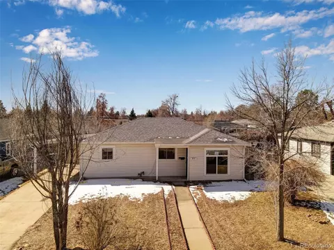 955 Victor St, Aurora, CO 80011