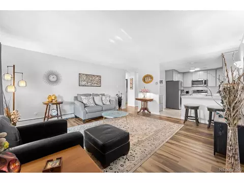 580 S Clinton St #5B, Denver, CO 80247