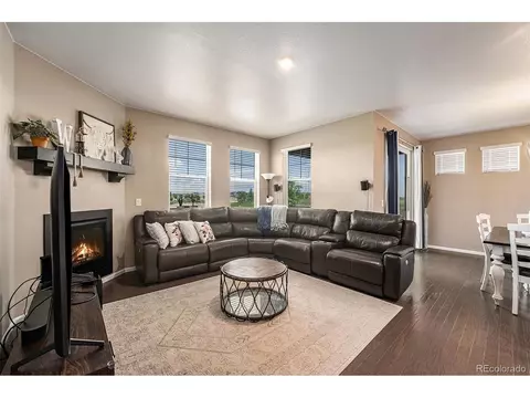 11 S Quantock St, Aurora, CO 80018 photo 5