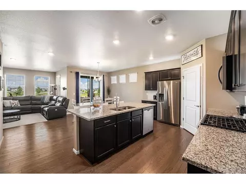 11 S Quantock St, Aurora, CO 80018 photo 7