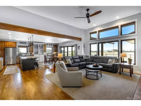 39559 Hilltop Cir, Severance, CO 80610 photo 4