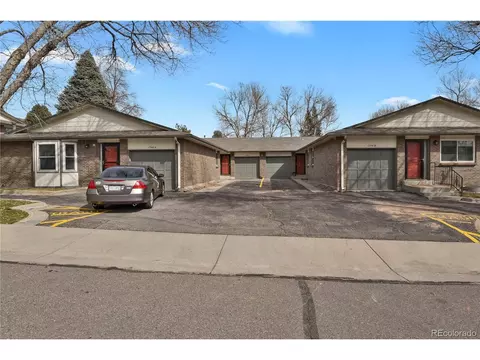 1744 S Ammons St #B, Lakewood, CO 80232