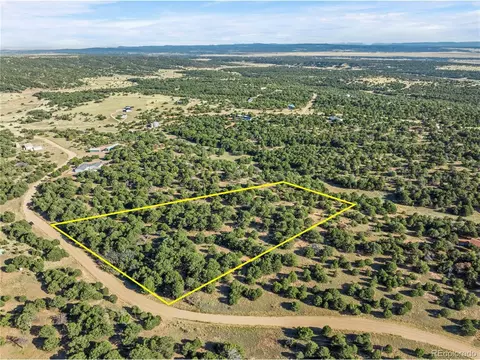 103 Comanche Dr, Walsenburg, CO 81089