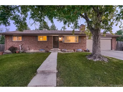 720 Comet Cir, Thornton, CO 80260