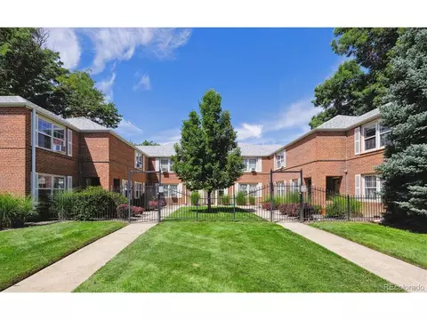 2829 Jasmine St, Denver, CO 80207
