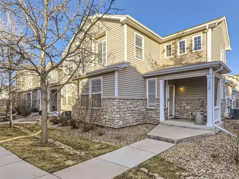 9758 Laredo St #33E, Commerce City, CO 80022