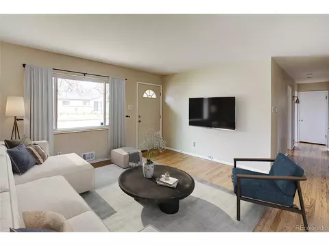 6374 Iris Ct, Arvada, CO 80004 photo 5