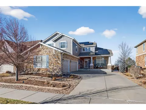26201 E Davies Dr, Aurora, CO 80016