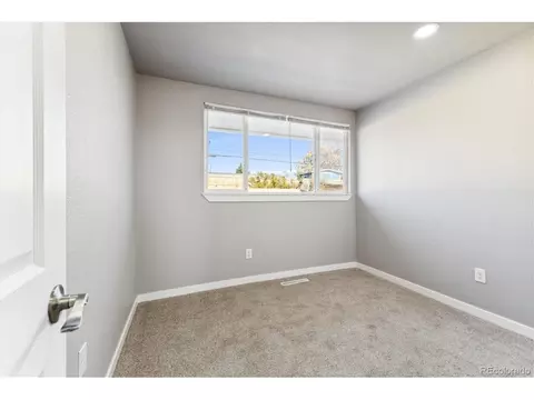 381 Cortez St, Denver, CO 80221 photo 15