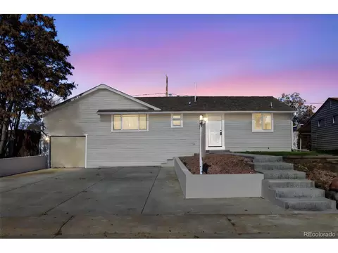 381 Cortez St, Denver, CO 80221 photo 5