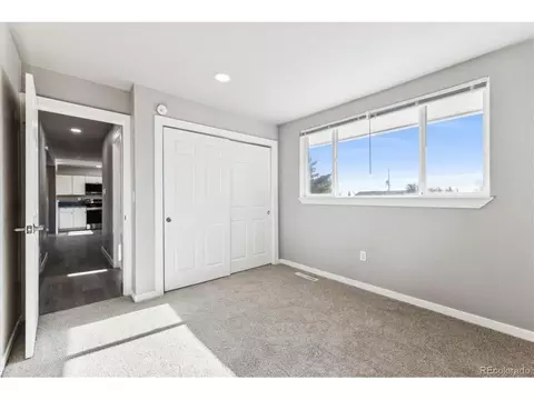 381 Cortez St, Denver, CO 80221 photo 20