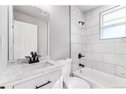 381 Cortez St, Denver, CO 80221 photo 21