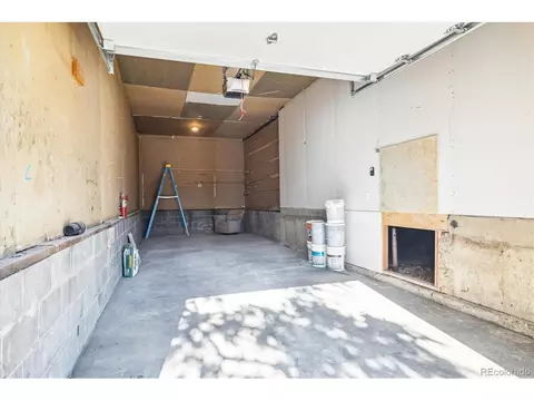 381 Cortez St, Denver, CO 80221 photo 23