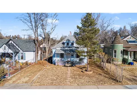 808 E Monument St, Colorado Springs, CO 80903