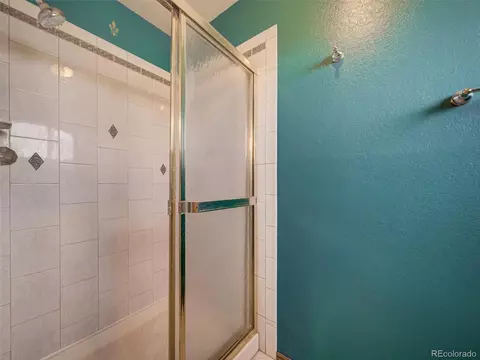 10092 Elizabeth St, Thornton, CO 80229 photo 15