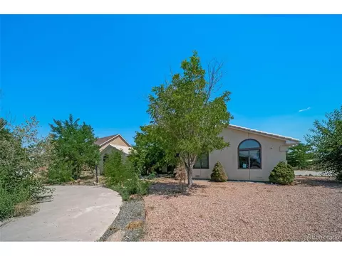 305 Kimble Ave, Swink, CO 81077