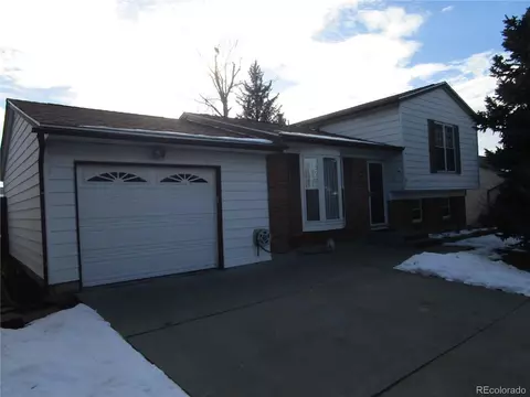 1477 S Lewiston St, Aurora, CO 80017