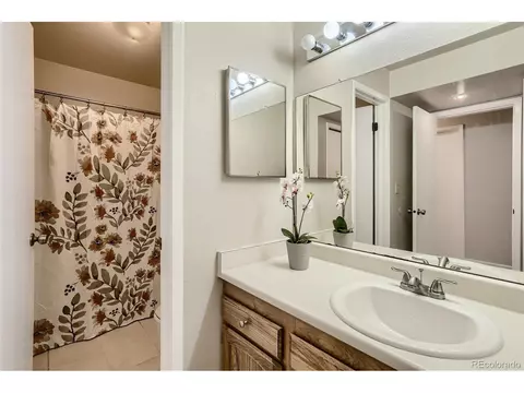 14204 E 1st Dr #B5, Aurora, CO 80011 photo 23