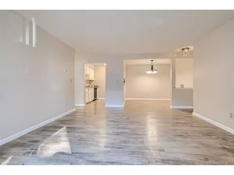 14204 E 1st Dr #B5, Aurora, CO 80011 photo 6