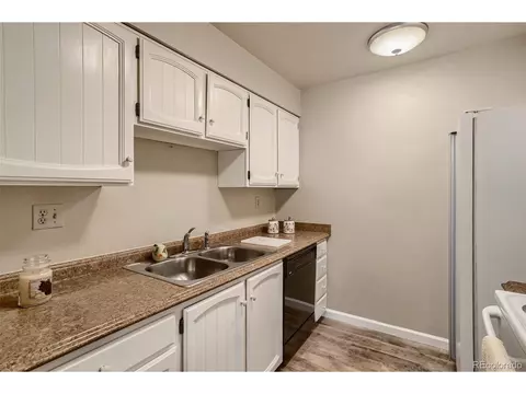 14204 E 1st Dr #B5, Aurora, CO 80011 photo 11