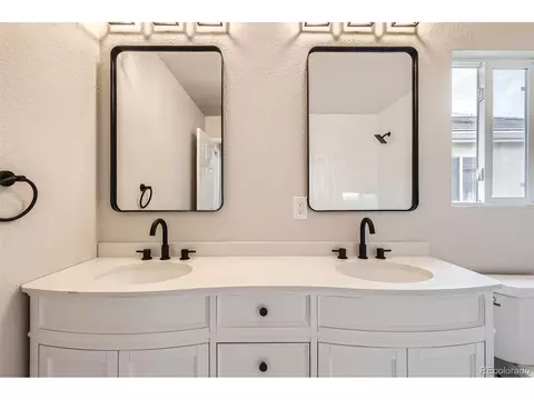 20601 E 40th Ave, Denver, CO 80249 photo 20