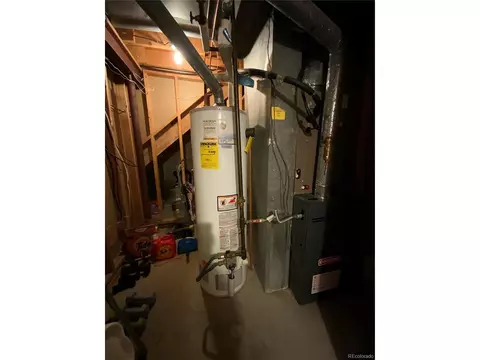 Undisclosed, Aurora, CO 80011 photo 34