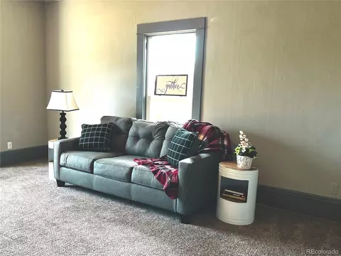 Living - 545 E Ave, Limon, CO 80828 photo 1 of 2