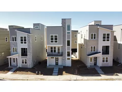 12395 Farmview Ln, Northglenn, CO 80241