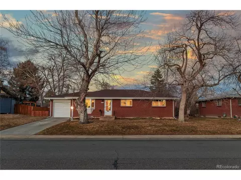 6532 S Ogden St, Centennial, CO 80121