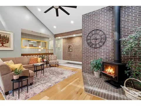 643 Brentwood St, Lakewood, CO 80214