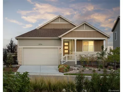 5675 Wayfarer Cir, Longmont, CO 80504
