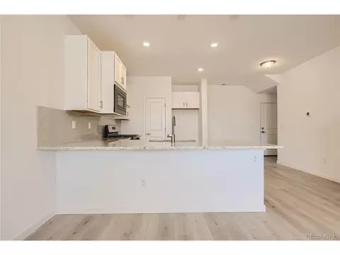 Undisclosed, Aurora, CO 80018 photo 15