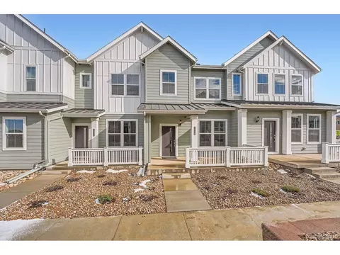 1926 S Haleyville Way, Aurora, CO 80018
