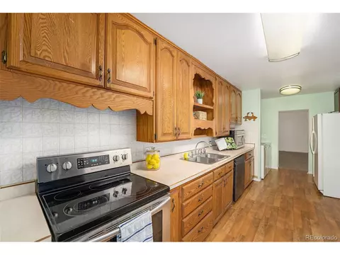 2440 Eppinger Blvd, Thornton, CO 80229 photo 11