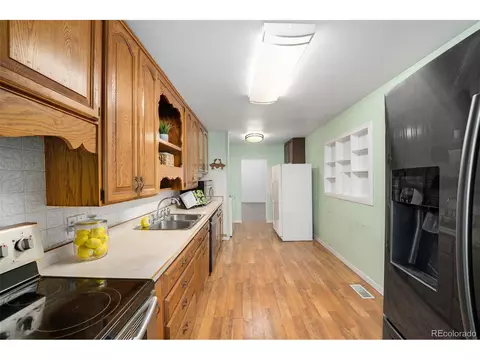 2440 Eppinger Blvd, Thornton, CO 80229 photo 10