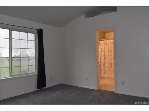 12263 E 2nd Dr, Aurora, CO 80011 photo 2