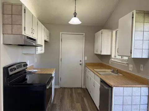 Undisclosed, Aurora, CO 80015 photo 13