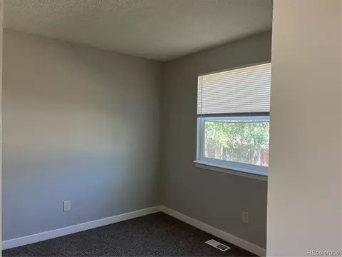 Undisclosed, Aurora, CO 80015 photo 22