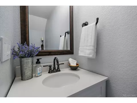 2151 E 99th Pl, Thornton, CO 80229 photo 9